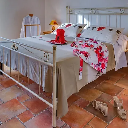 La Rosa Rossa Apartamento *